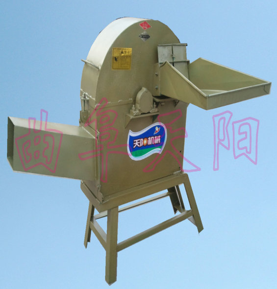 鍘草粉碎機(jī).jpg